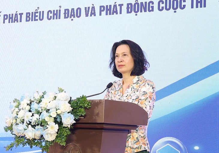 Thứ trưởng Nguyễn Thị Liên Hương xúc động phát động Cuộc thi tôn vinh những người thầm lặng giữ 'lá chắn' sức khỏe cộng đồng- Ảnh 1.
