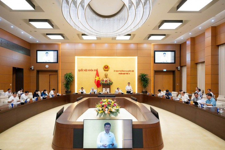 UBTVQH cho ý kiến sửa 4 luật về khoa học, công nghệ, quyết xóa tư duy 'không quản được thì cấm'- Ảnh 1.