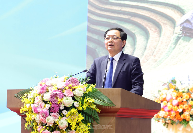 Phó Thủ tướng định hướng 5 trụ cột đưa Lào Cai trở thành cực tăng trưởng mới - Ảnh 1.