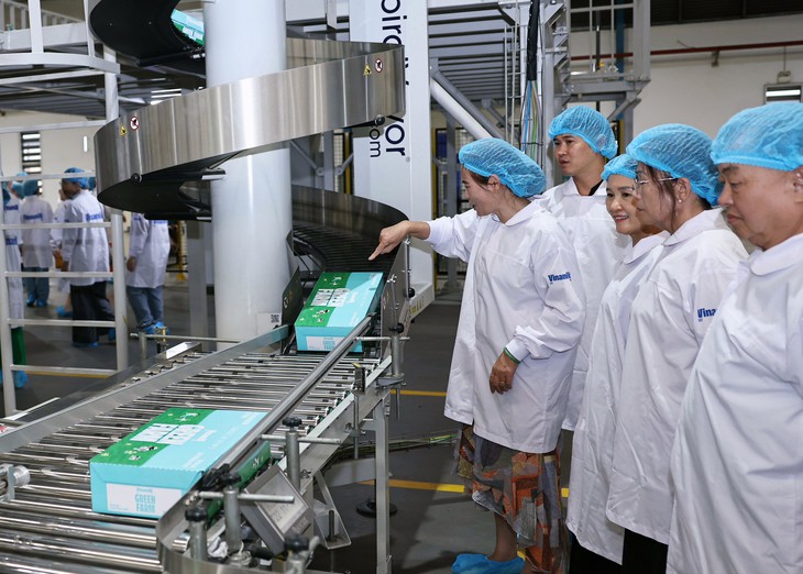 Từ tuổi 50, chủ động chăm sóc sức khỏe bằng nguồn sữa giàu dinh dưỡng cho giai đoạn hoàng kim - Ảnh 3.