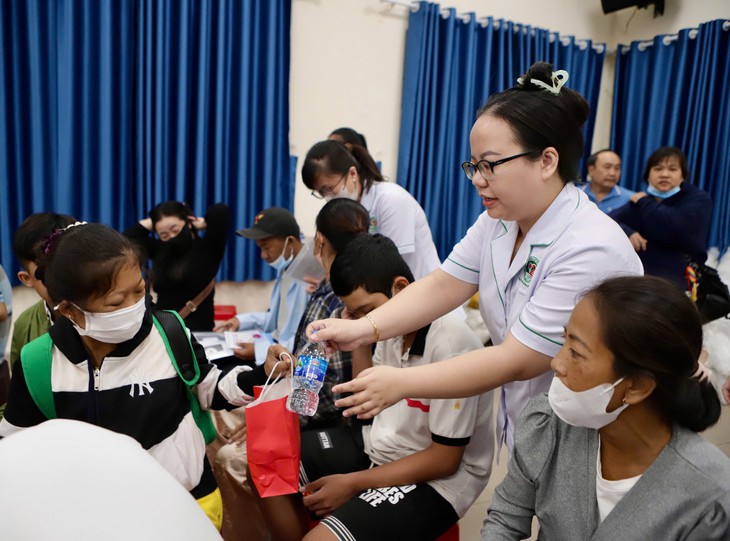 Bệnh thận mạn trẻ hóa tại TPHCM: Khi bác sĩ không chỉ điều trị mà còn đồng hành cùng người bệnh- Ảnh 5.