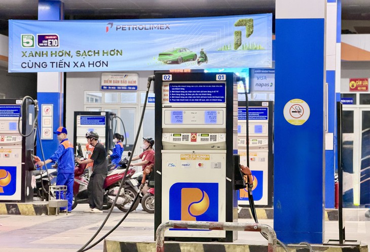 Xử lý nghiêm hành vi đầu cơ, găm hàng, tăng giá hàng hóa bất hợp lý- Ảnh 1.