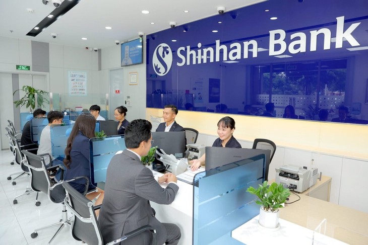 Shinhan Bank Phú Mỹ chưa thực hiện triệt để giảm lãi suất theo chỉ đạo của Thống đốc NHNN- Ảnh 1.