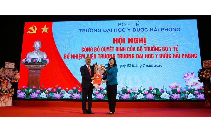 Bộ Y tế bổ nhiệm, bổ nhiệm lại cán bộ chủ chốt Trường Đại học Y Dược Hải Phòng - Ảnh 3.