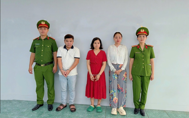 Khởi tố 3 người bán số lô, số đề tại Phú Quốc - Ảnh 2.