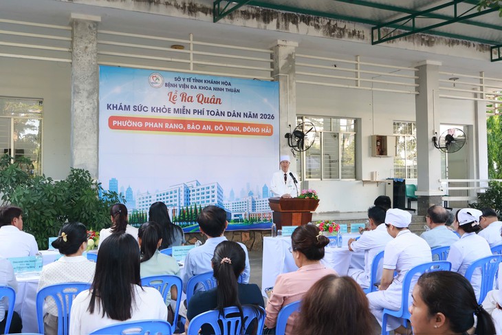 Hơn 114.000 người dân ở Nam Khánh Hòa sẽ được khám sức khỏe miền phí - Ảnh 1.