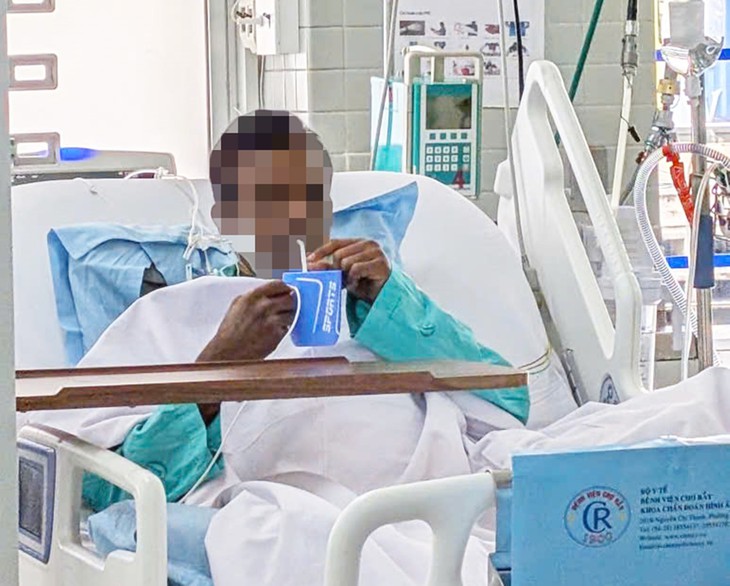 Nạn nhân nặng nhất vụ lật ca nô ở Phú Quốc sắp rời phòng ICU- Ảnh 1.