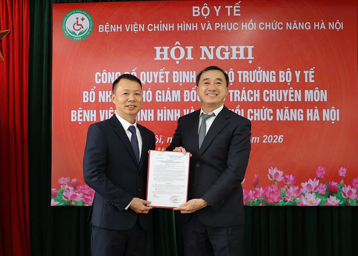 Bộ Y tế điều động, bổ nhiệm Phó Giám đốc phụ trách chuyên môn Bệnh viện Chỉnh hình và Phục hồi chức năng Hà Nội - Ảnh 1.
