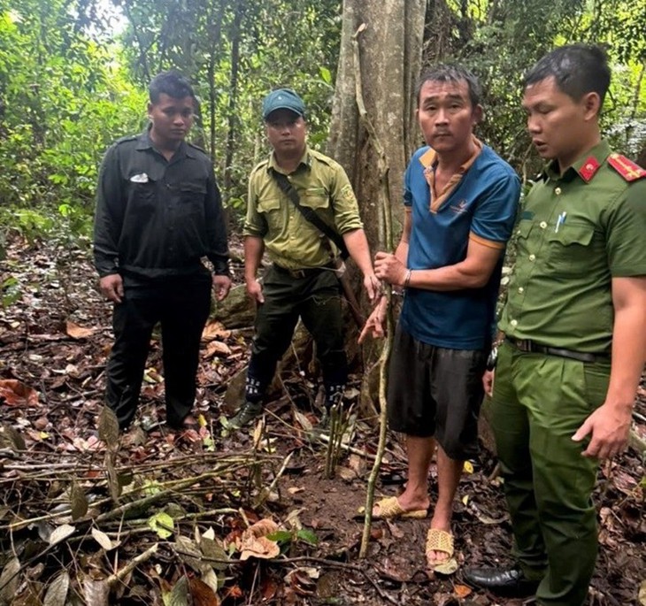 Bắt giam đối tượng săn bắt tê tê tại khu bảo tồn thiên nhiên - Ảnh 1.