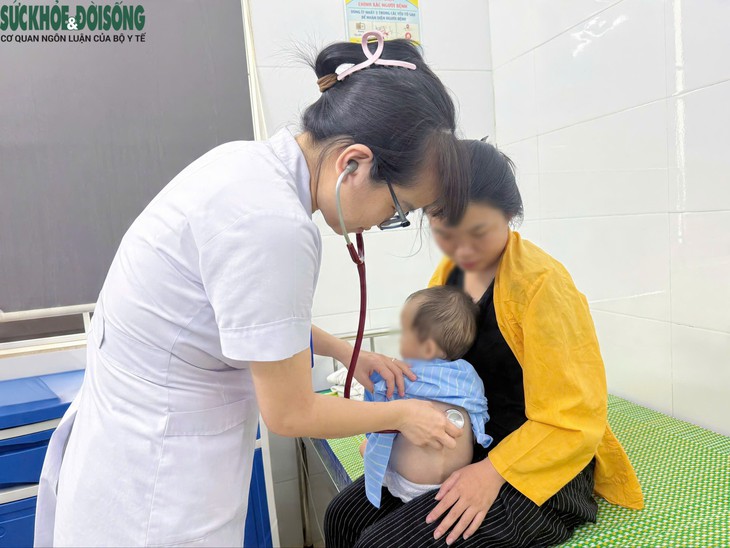 Bé gái hơn 3 tuổi mắc lao xương, bác sĩ cảnh báo các dấu hiệu nhận biết sớm- Ảnh 2.