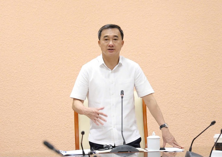 Đề xuất luật hóa quy định cấm thuốc lá điện tử, nung nóng và cấm trưng bày thuốc lá tại điểm bán- Ảnh 1.
