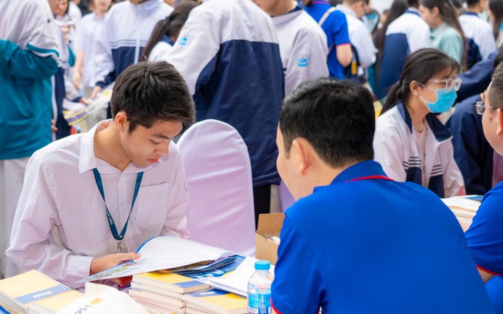 Lộ trình công bố điểm chuẩn đại học năm 2026- Ảnh 2.