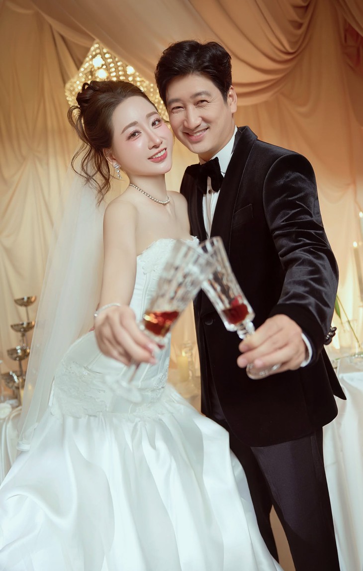 Đám cưới NSƯT Ngọc Quỳnh và thùy Anh: Hành trình tình yêu Sau đổ vỡ - Ảnh 1.