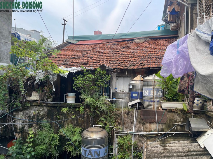 Cận cảnh khu tập thể 2 tầng giữa lòng Hà Nội sắp được thay thế bằng 2 tòa chung cư- Ảnh 6.