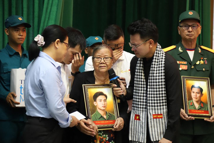 Xúc động giây phút 'trở về' của liệt sĩ qua di ảnh- Ảnh 3.