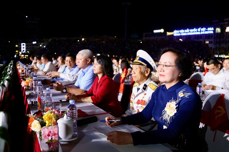'Mãi mãi tuổi 20' – Tri ân những người đã hiến dâng tuổi xuân cho Tổ quốc- Ảnh 2.