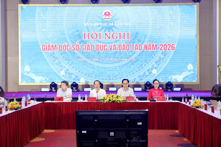 Điều chuyển, sắp xếp lại hơn 20.000 cán bộ quản lý trường học- Ảnh 1.