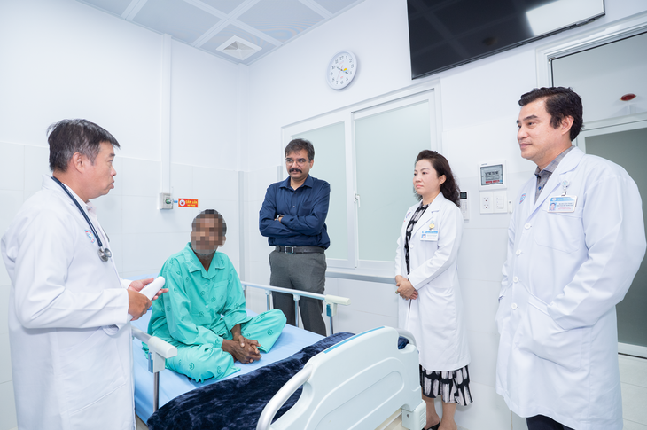 Nạn nhân nặng nhất vụ lật ca nô ở Phú Quốc xuất viện sau 12 ngày điều trị tại Bệnh viện Chợ Rẫy- Ảnh 1.