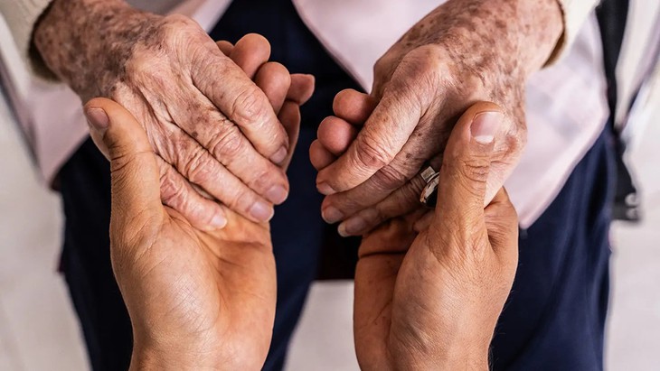 Nghịch lý giữa sống thọ và sống khỏe mới được khoa học phát hiện- Ảnh 1.