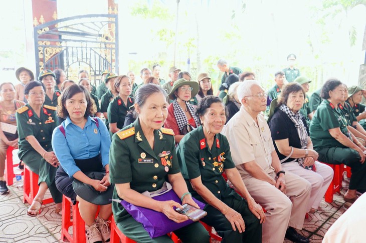 Dâng hương tri ân hơn 9.000 liệt sĩ hy sinh trên chiến trường miền Đông Nam Bộ- Ảnh 3.