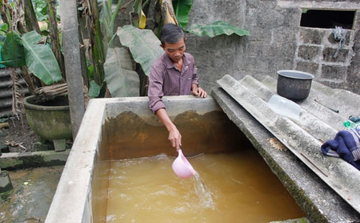 Hướng dẫn các biện pháp xử lý nước đơn giản, an toàn khi xảy ra thiên tai, bão lụt - Ảnh 1.