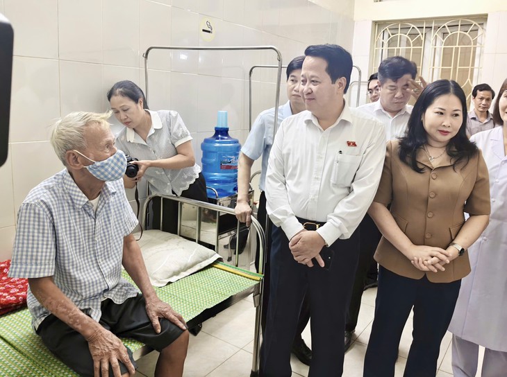 Khảo sát thực tế tại Lào Cai, kiến nghị tháo gỡ 'điểm nghẽn' nhân lực cho y tế cơ sở - Ảnh 5.