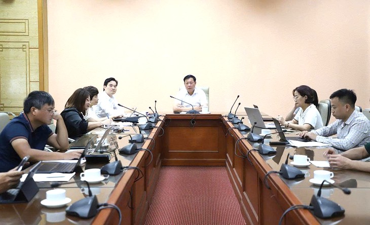 Siết quản lý bán, quảng cáo thực phẩm trên sàn thương mại điện tử, mạng xã hội - Ảnh 1.