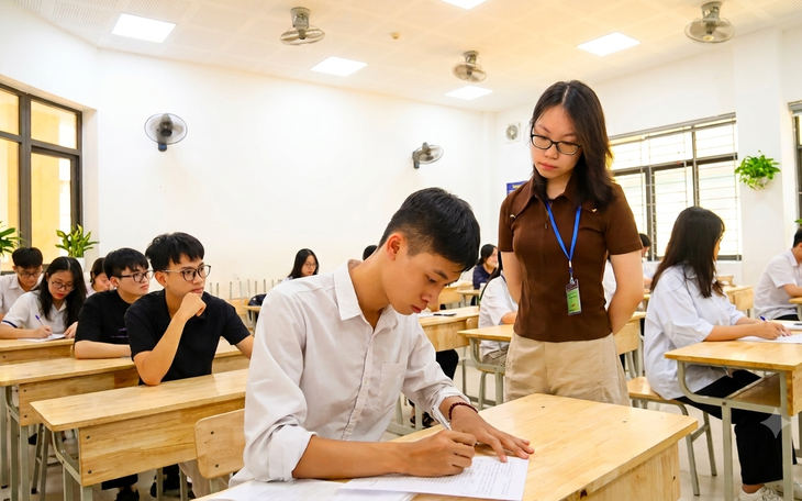 Có nên giao địa phương xét tốt nghiệp THPT?- Ảnh 3.