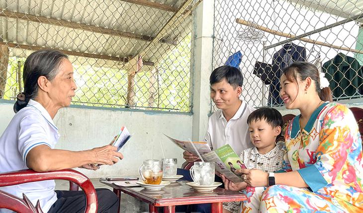 ‘Bức tranh’ dân số Việt Nam với 2 ‘nét cọ’ TPHCM và Cà Mau - Ảnh 3.