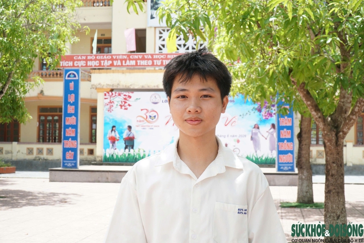 Thủ khoa, á khoa đến từ... trường làng- Ảnh 1.