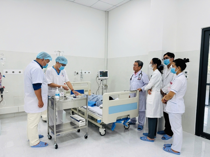 Thu hẹp ‘vùng trũng’ y tế để không ai bị bỏ lại phía sau- Ảnh 2.