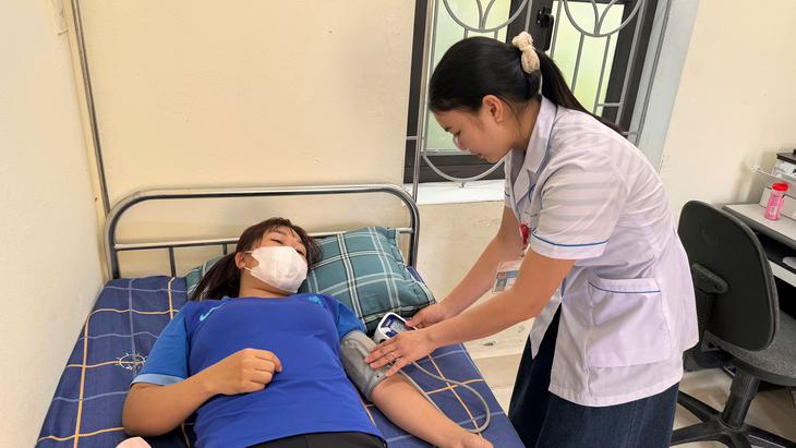 Quảng Ninh triển khai chương trình mục tiêu quốc gia về chăm sóc sức khỏe, dân số và phát triển
- Ảnh 2.