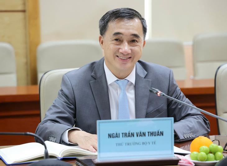 Trao Bằng khen của Bộ trưởng Bộ Y tế và Kỷ niệm chương 'Vì sức khỏe nhân dân' cho đoàn Bệnh viện Bay Orbis-Hoa Kỳ- Ảnh 1.