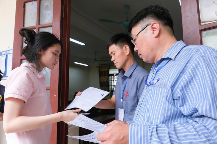 Bảo đảm độ tin cậy điểm thi tốt nghiệp THPT bằng 'Pháp y khảo thí'- Ảnh 1.