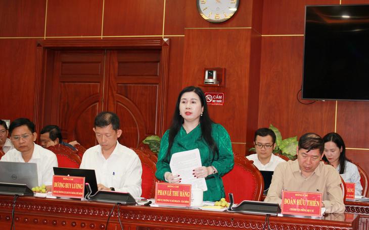 Thứ trưởng Thường trực Vũ Mạnh Hà: Cà Mau cần phát triển hệ thống y tế cân bằng giữa 3 cấp chăm sóc - Ảnh 5.