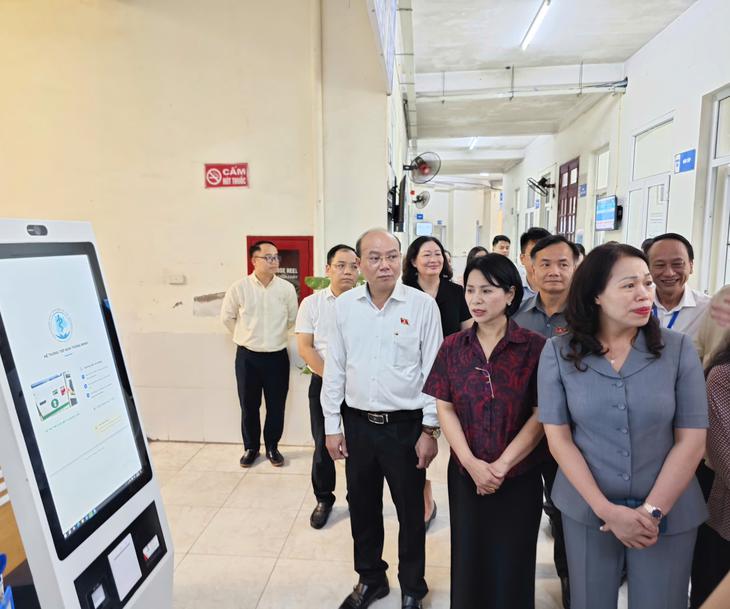 Đề xuất cơ chế đột phá thu hút, giữ chân nhân lực y tế tuyến cơ sở- Ảnh 5.