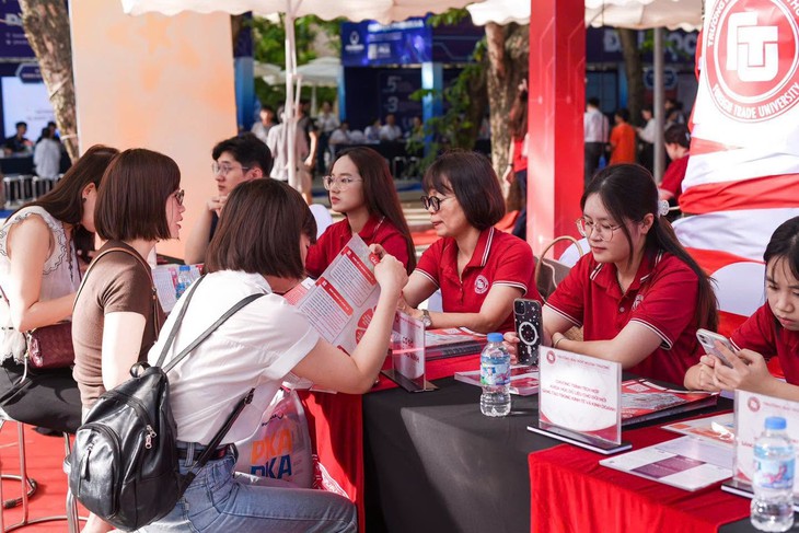 Những lỗi dễ khiến thí sinh bị loại khi đăng ký nguyện vọng đại học- Ảnh 2.