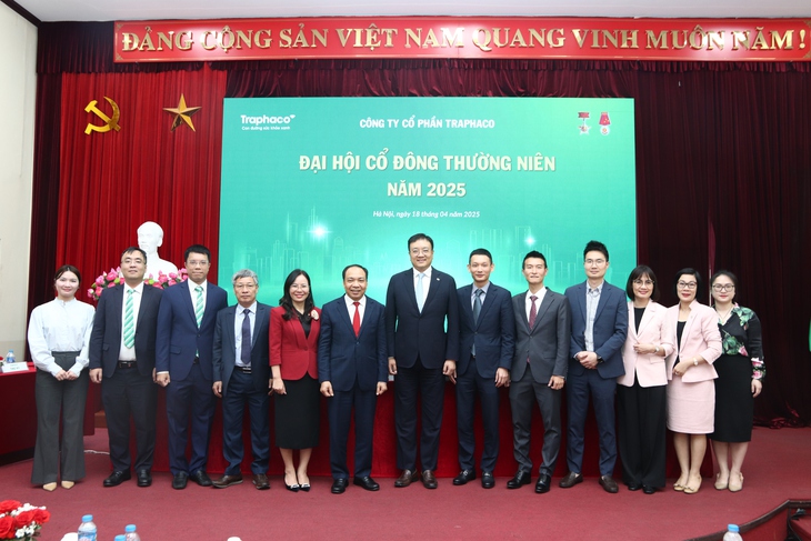 Doanh nghiệp đặt người bệnh ở trung tâm của chuyển đổi số ngành dược- Ảnh 2.