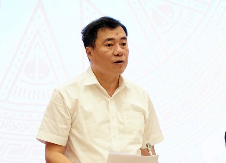 Giá xăng dầu giảm, Bộ Công Thương yêu cầu doanh nghiệp điều chỉnh giá hàng hóa phù hợp - Ảnh 1.