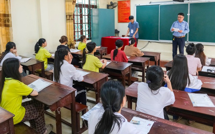Phát hiện dấu hiệu bất thường ở điểm thi môn Toán tại Tuyên Quang- Ảnh 2.