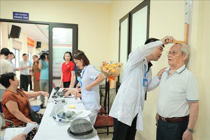Hiện thực hóa chủ trương của Đảng, Nhà nước về chăm sóc sức khỏe nhân dân- Ảnh 3.