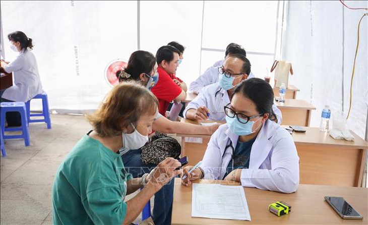 Hiện thực hóa chủ trương của Đảng, Nhà nước về chăm sóc sức khỏe nhân dân- Ảnh 6.
