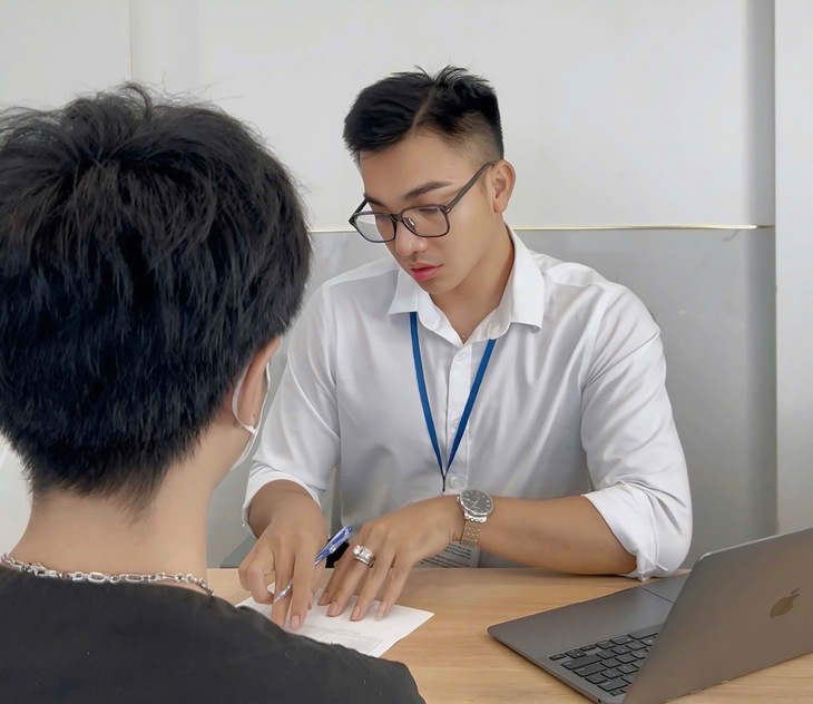 Nỗi lo gia tăng lây nhiễm HIV nhóm tân sinh viên của chàng trai trẻ vì cộng đồng- Ảnh 2.