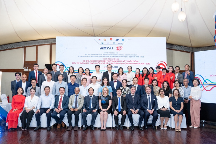 Diễn đàn Lãnh đạo Sinh hoạt Y khoa Pháp – Việt lần thứ 30: Chung tay hiện thực hóa mục tiêu kiểm soát tăng huyết áp, đái tháo đường- Ảnh 1.