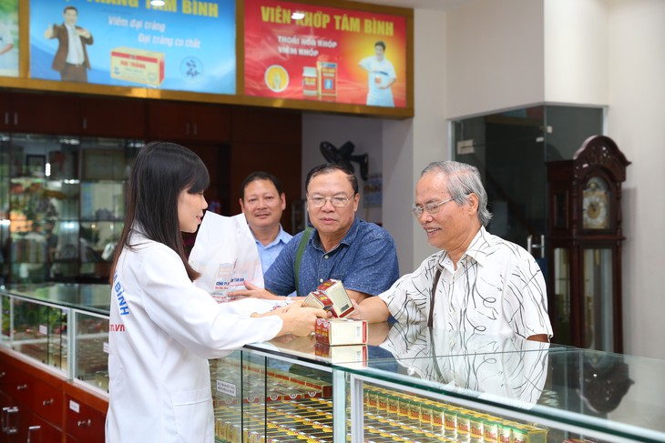 Dược liệu sạch, nhà máy GMP – Hành trình 'làm thật' của Dược phẩm Tâm Bình - Ảnh 3.