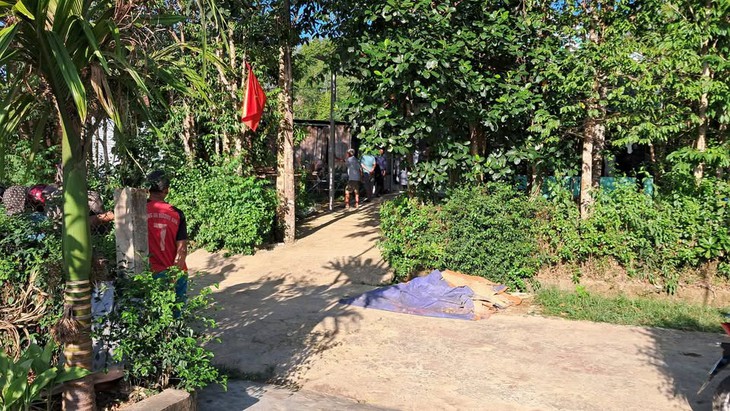 Hai mẹ con đuối nước tử vong khi đi tắm sông- Ảnh 1.
