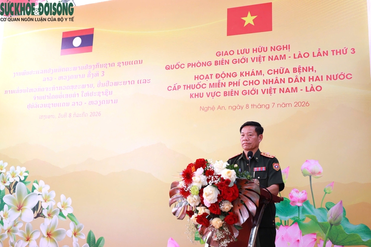 Khai mạc chương trình khám bệnh, cấp thuốc miễn phí cho nhân dân khu vực biên giới Việt Nam - Lào - Ảnh 3.