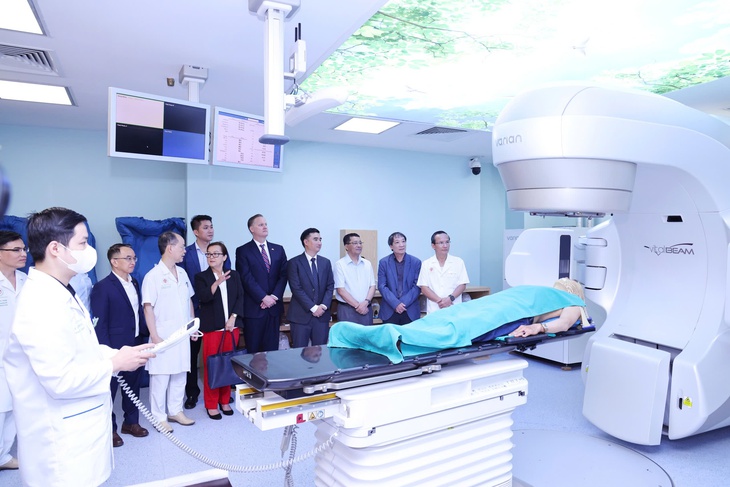 Việt Nam có thêm trung tâm đào tạo chuyên sâu về xạ trị, xạ phẫu ung thư- Ảnh 2.