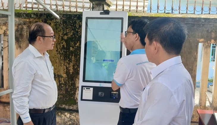 Ra quân khám sức khỏe miễn phí cho người dân ở Khánh Hòa- Ảnh 2.