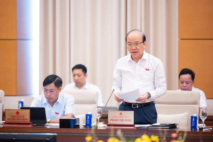 Thông qua nguyên tắc về thủ tục đưa người từ 12 - 18 tuổi đi cai nghiện bắt buộc- Ảnh 2.